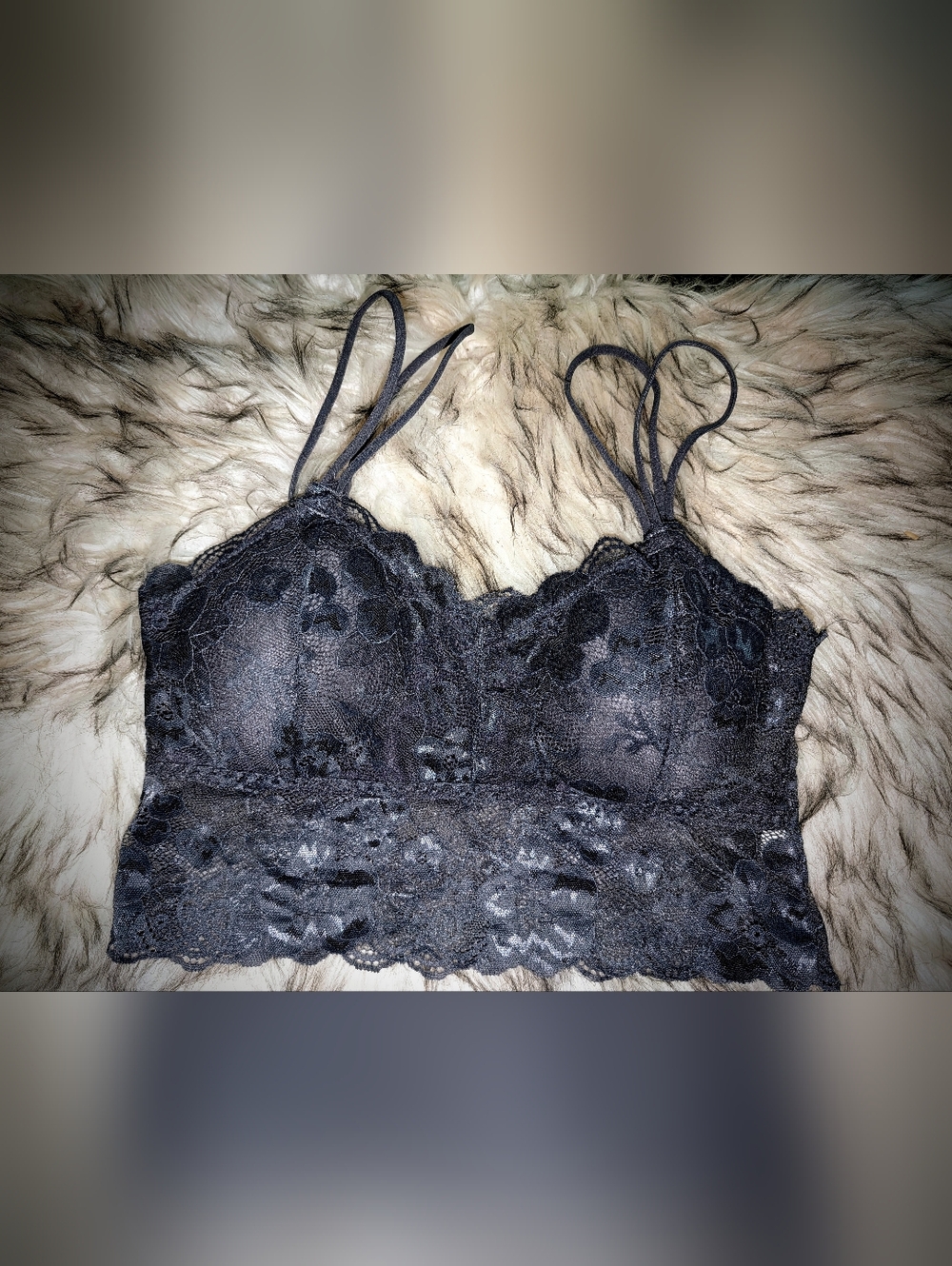 Gray Lace Bralette with Adjustable Straps Size Large